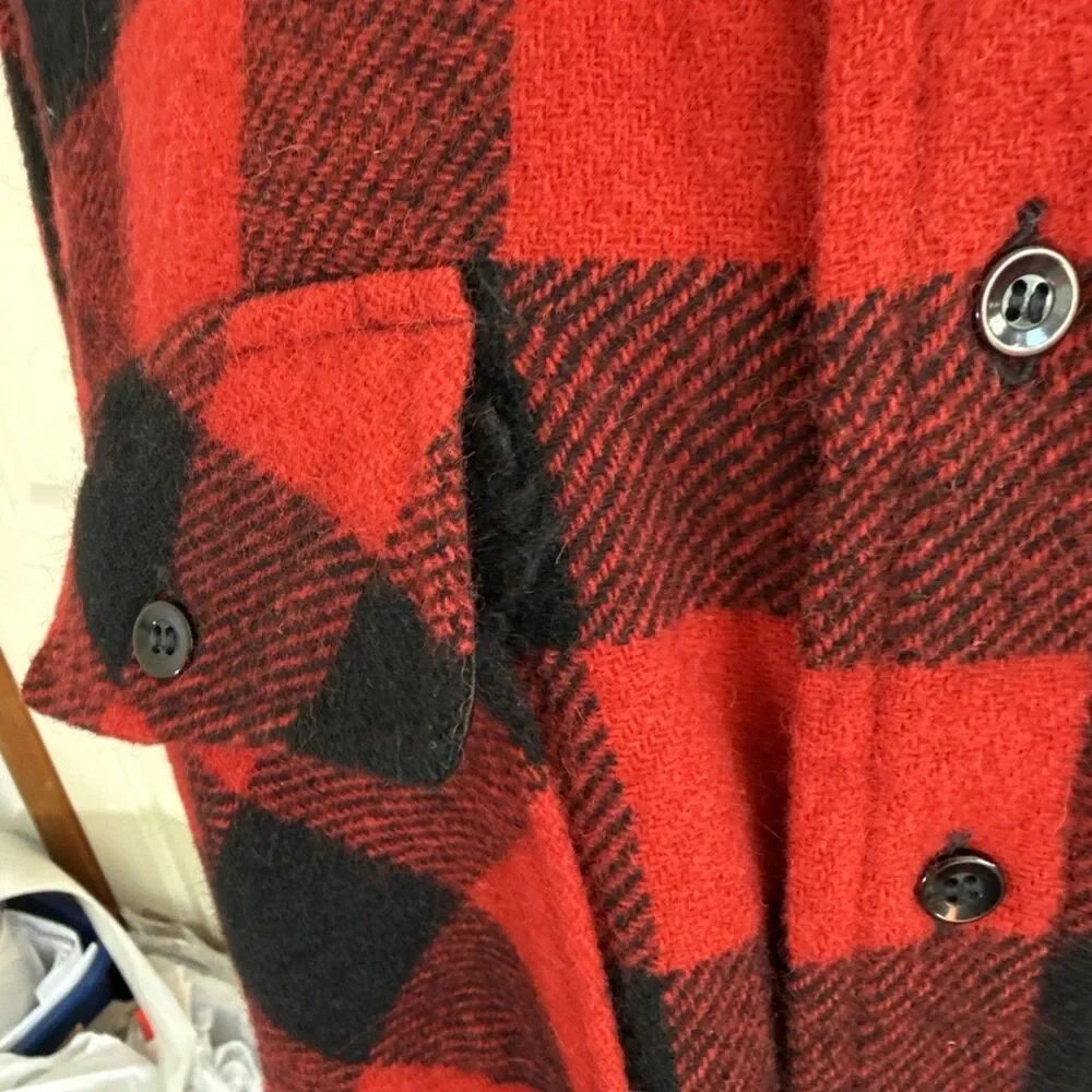 Vintage Men's PENNEY'S TOWNCRAFT Red Plaid Flannel Wool Shirt Sz 15.5 L 40 Chest